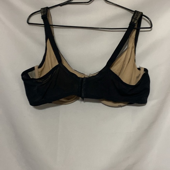 Cacique Wo size 46 C MODERN LACE COVERED Black Lace Bra UNDERWIRE GOOD CONDITION - Picture 9 of 12